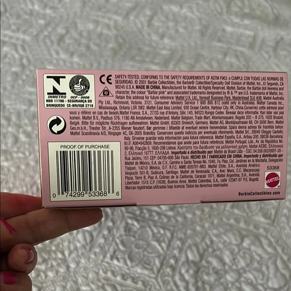 Barbie Princess of China in Pink and Black Gown - Picture 4 of 6